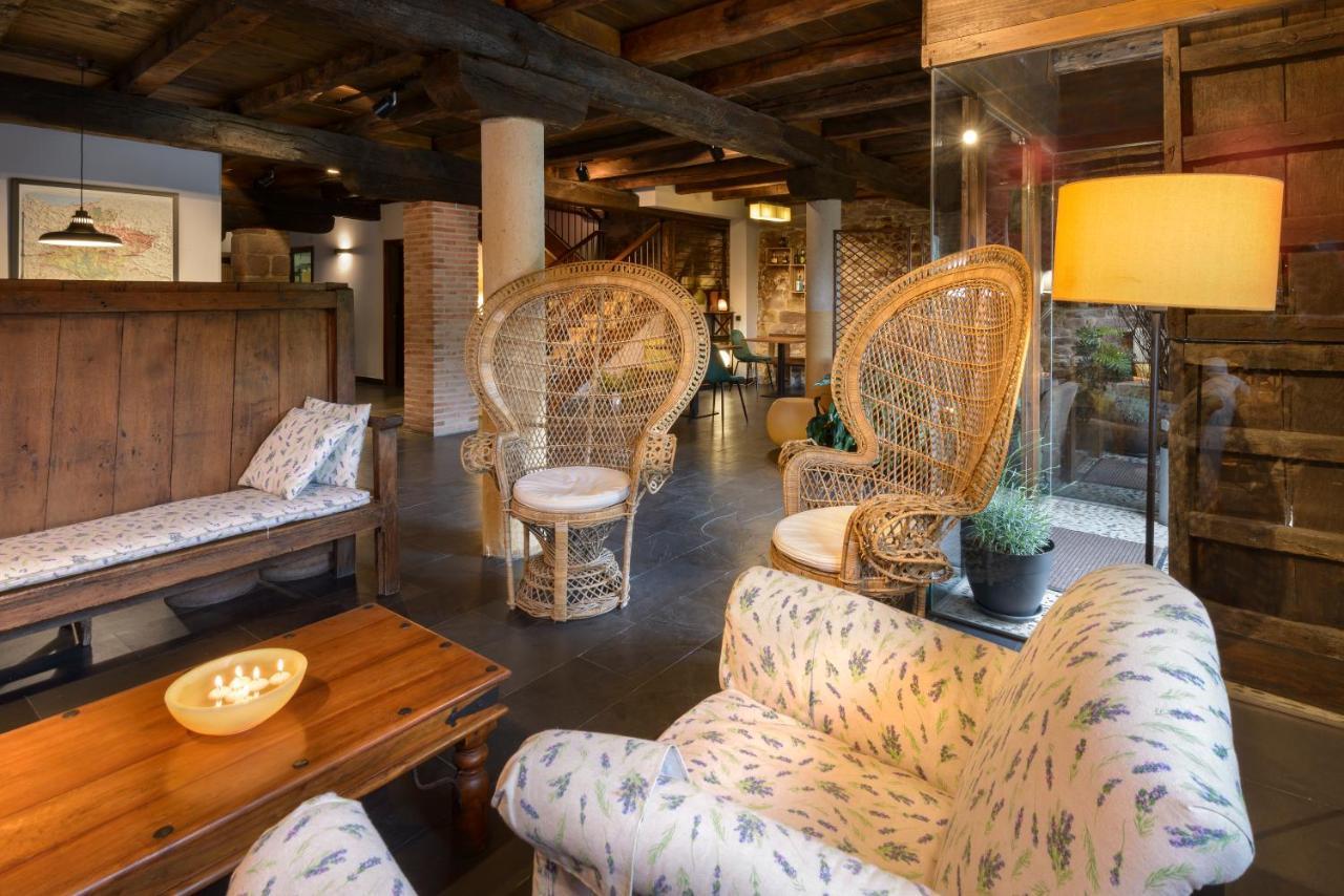 Hotel Rural Iribarnia Lantz