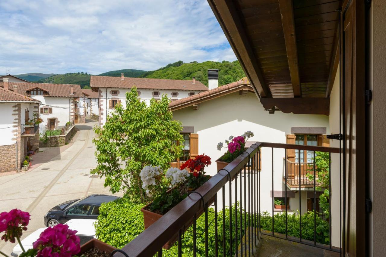 Rural Iribarnia Hotel 3*