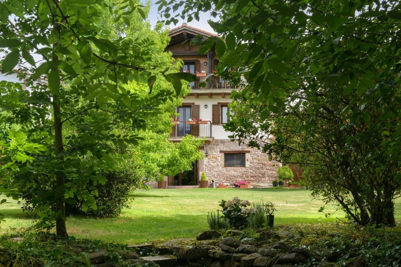 Rural Iribarnia Hotel