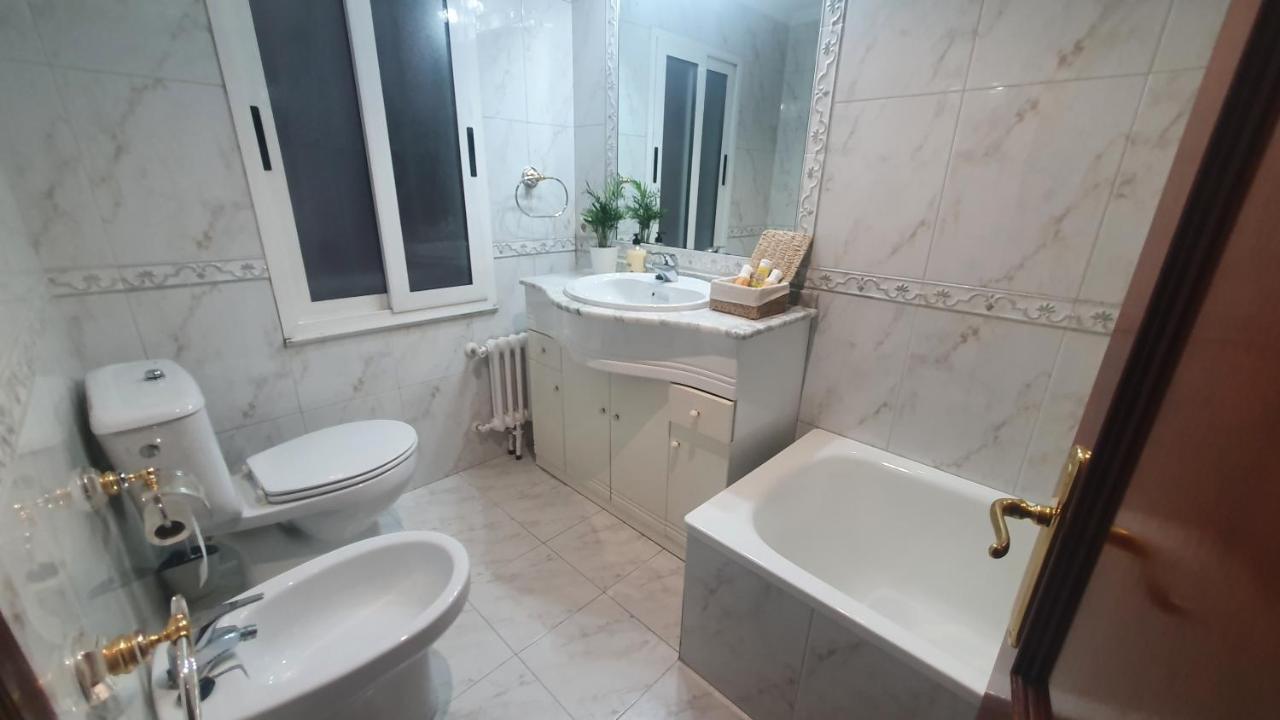 Apartamento Casa Riera * En El Centro De Oviedo, Terraza, 2hab *