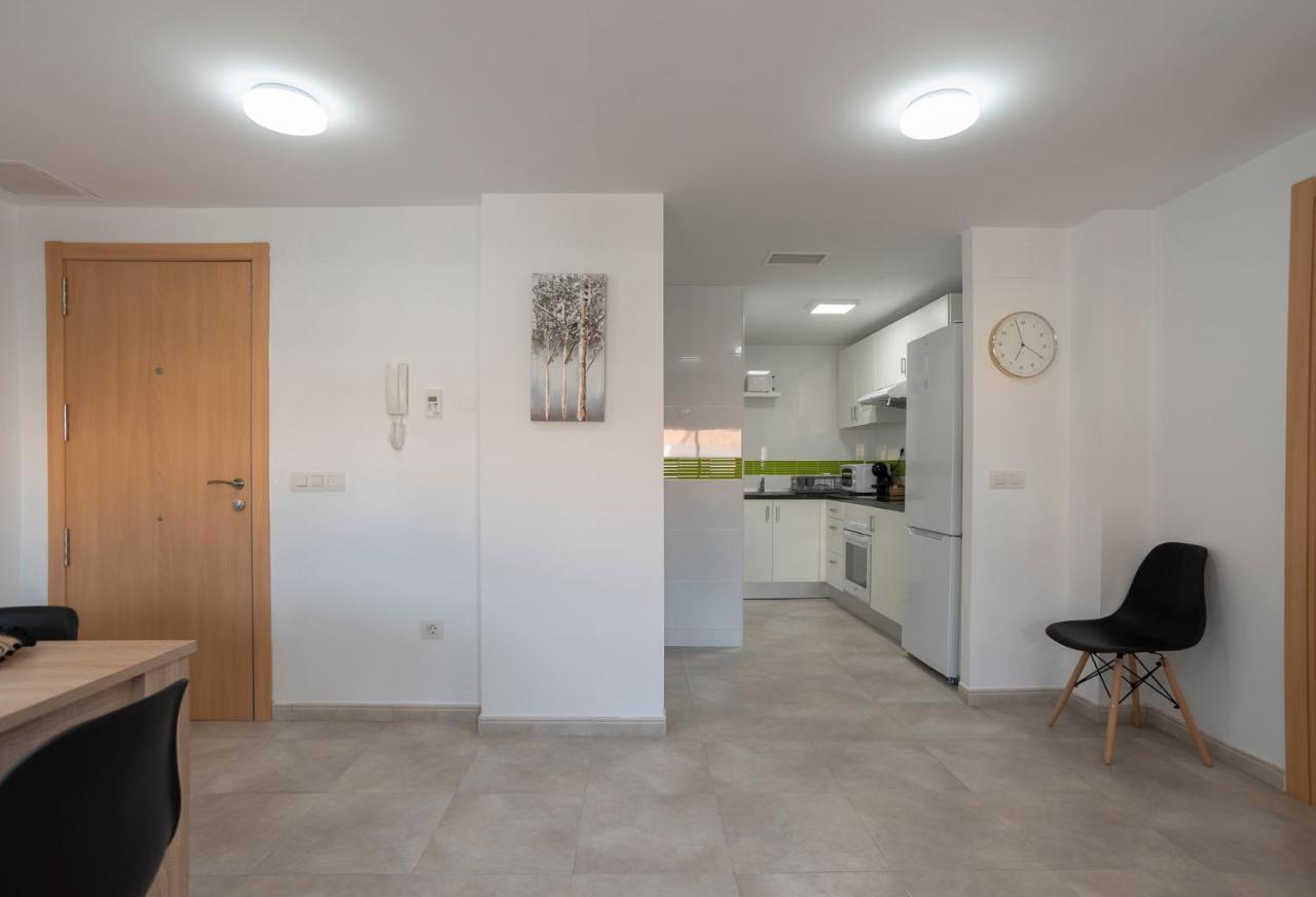 Nuevo Y Moderno Con Aire Acondicionado - El Cid 4 Apartamento *