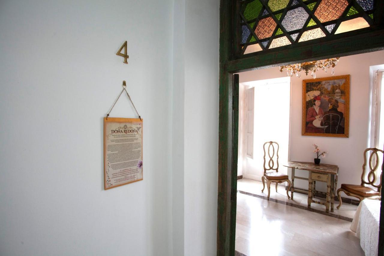 El Palacete De Cuevas Country house