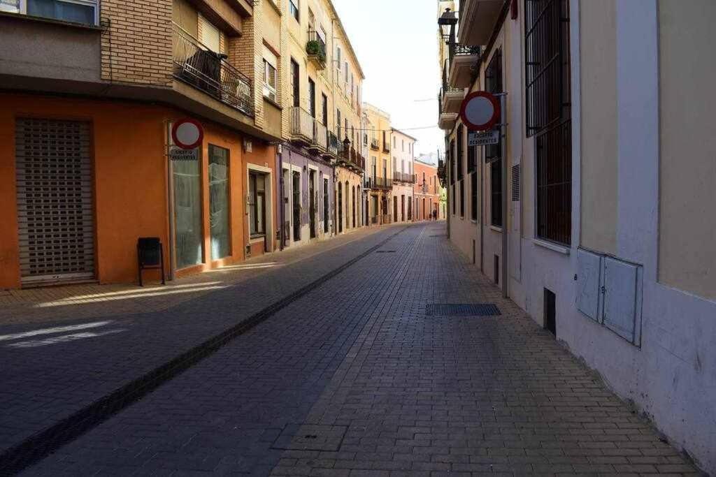Piso En Casco Antigüo Con Mucho Encanto Junto Al Castillo Dénia