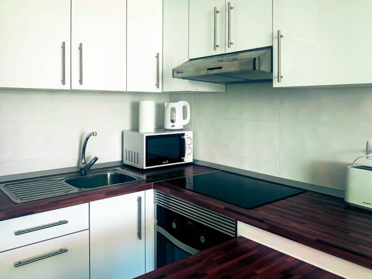 Renovated Flat With Balcony Near Las Vistas Beach Apartamento Playa de las Américas