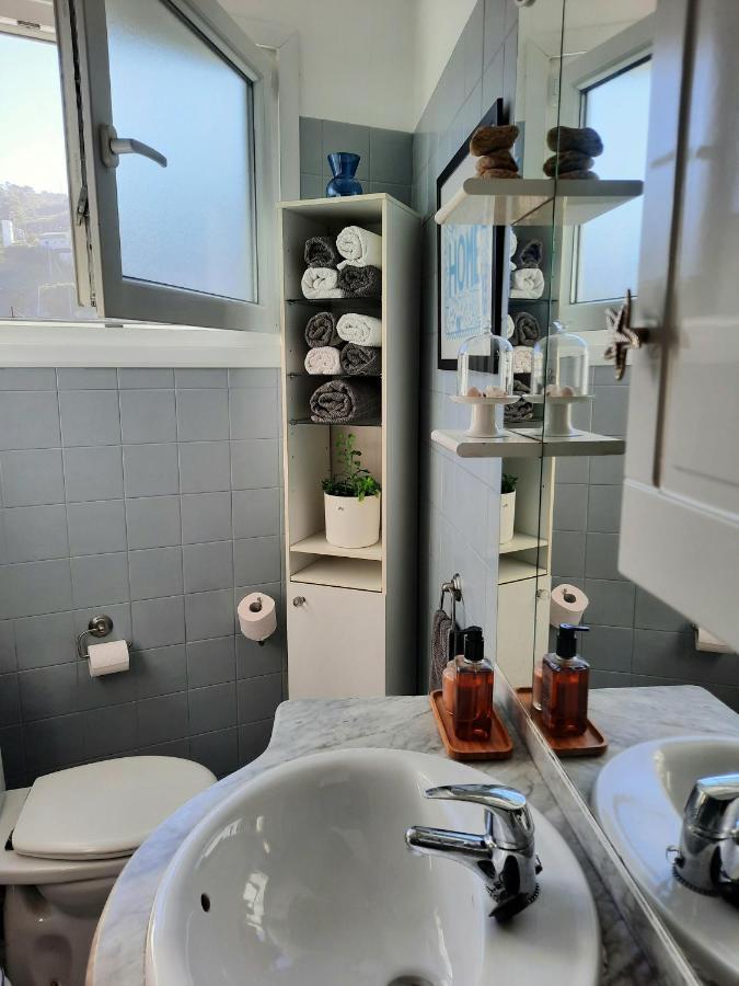 House Of Whales, Con Vistas Al Mar En Caión Apartamento