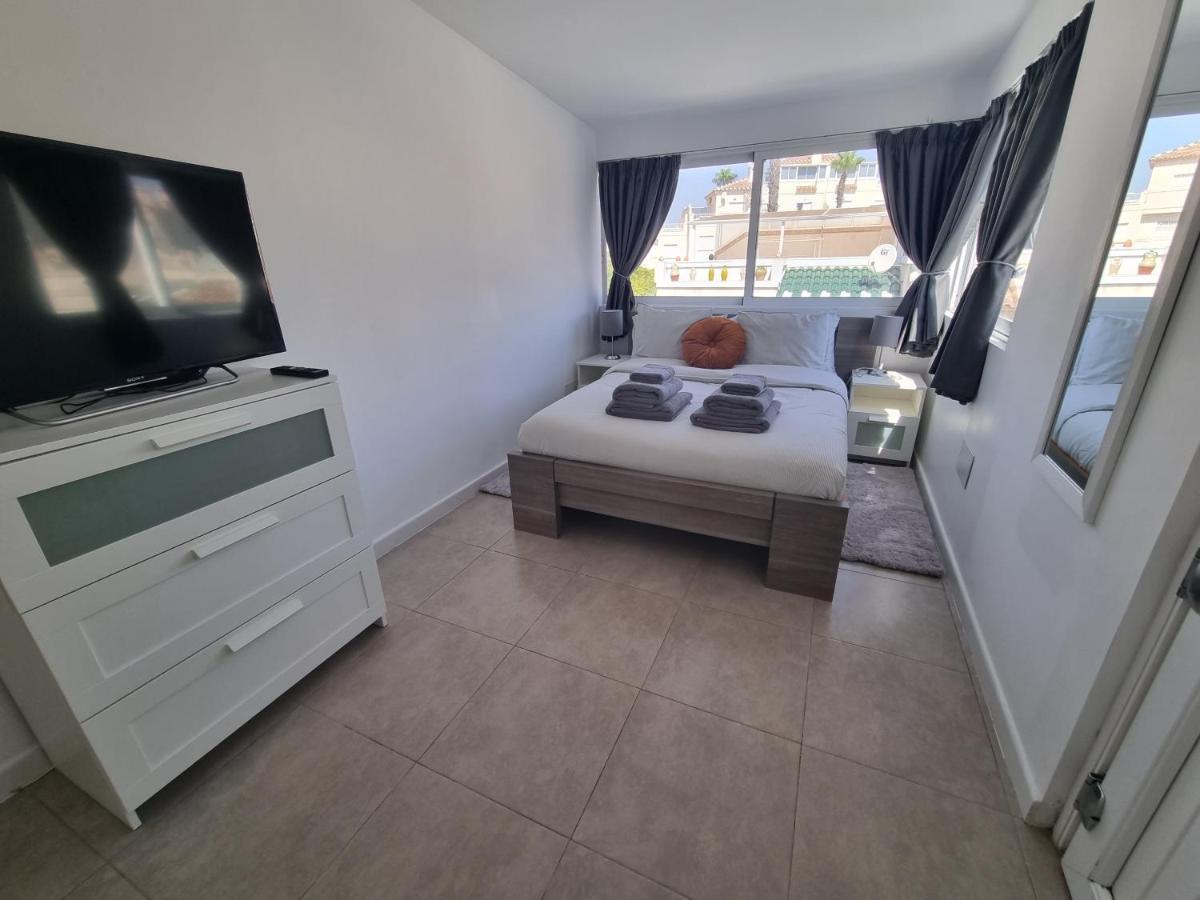 Apartment 3 Bedroom Playa Flamenca La Zenia Alicante