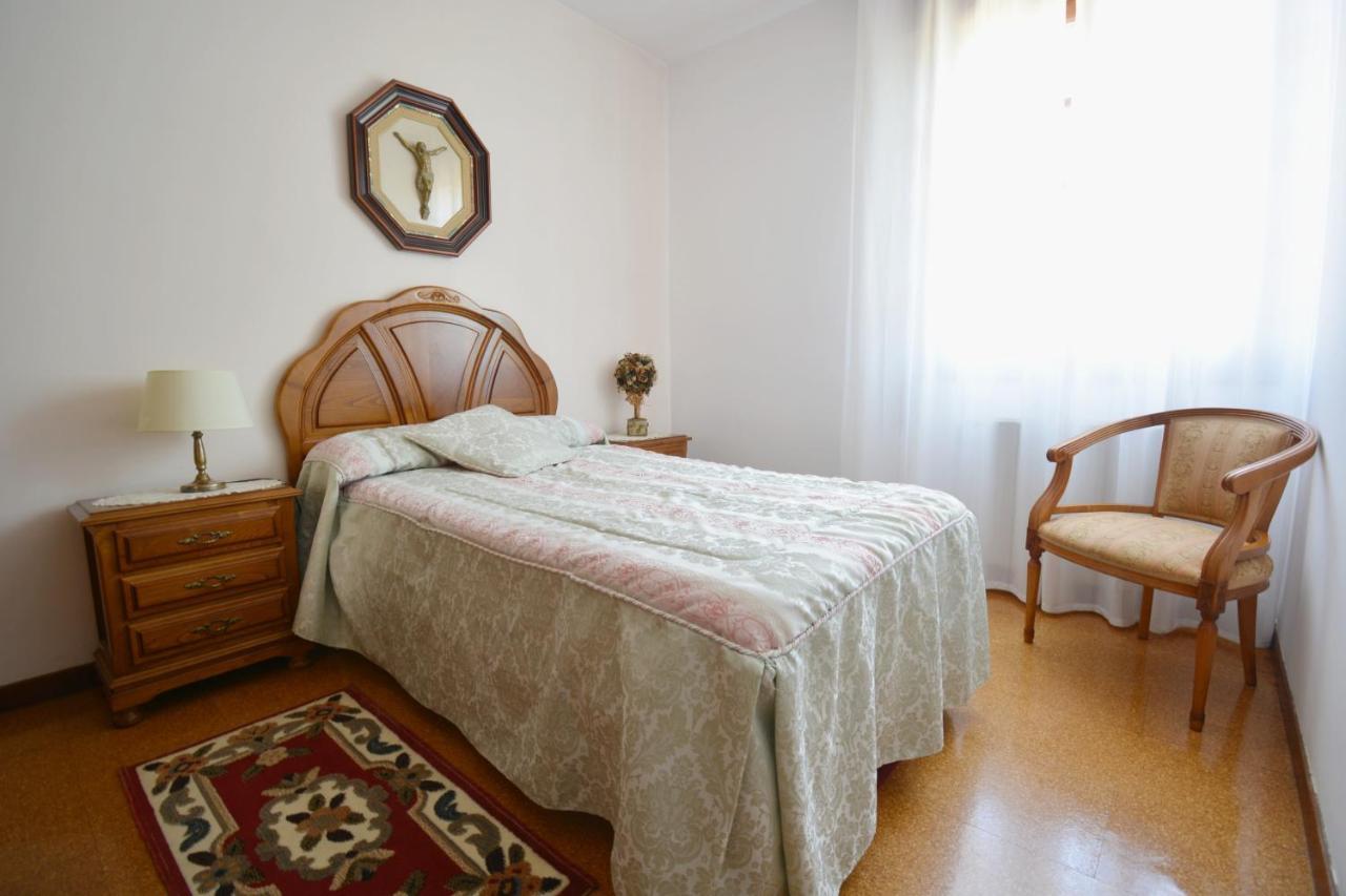 Casa Con Jardín En Vilanova De Arousa * Pontevedra