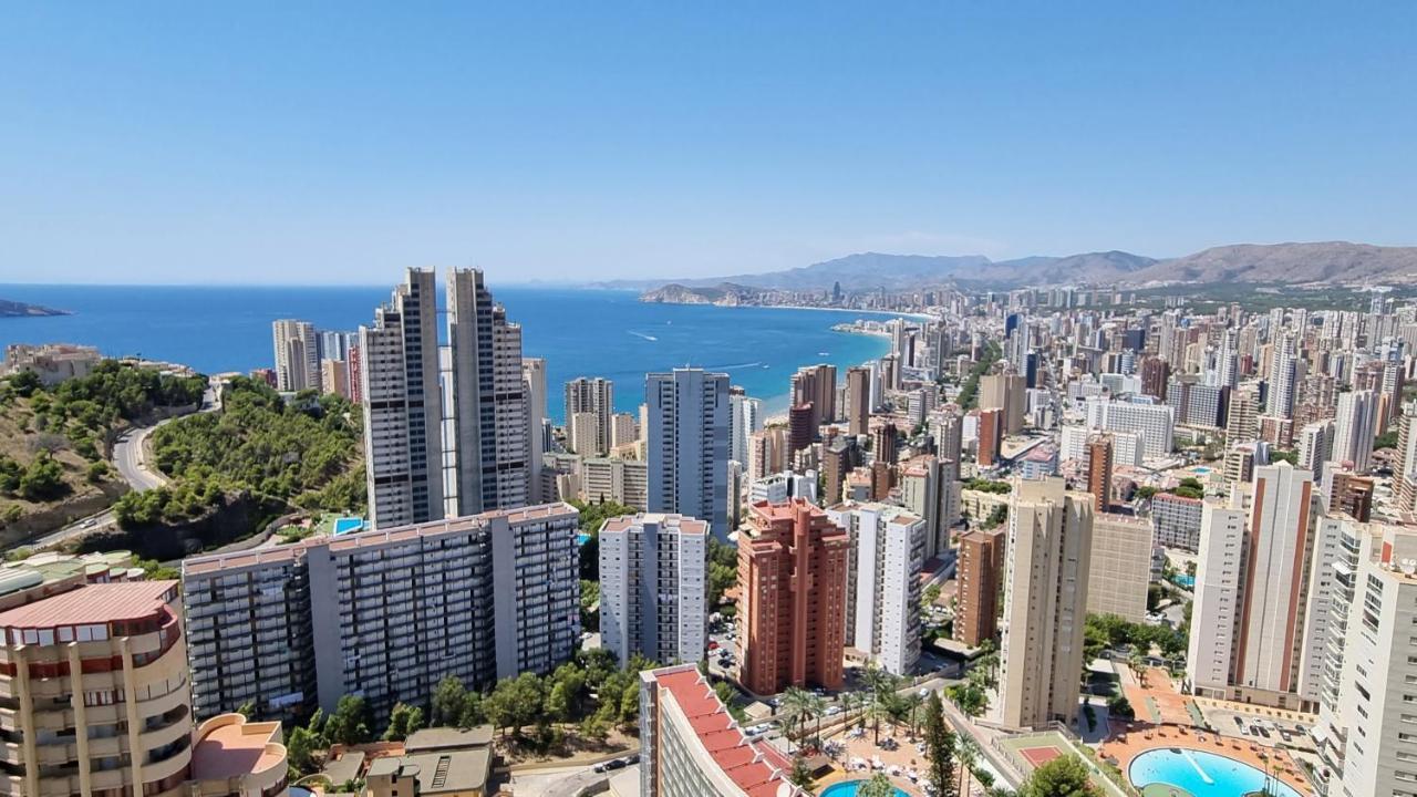 Skyline 25 Con Terrazas Privadas Y Vistas Increibles Benidorm