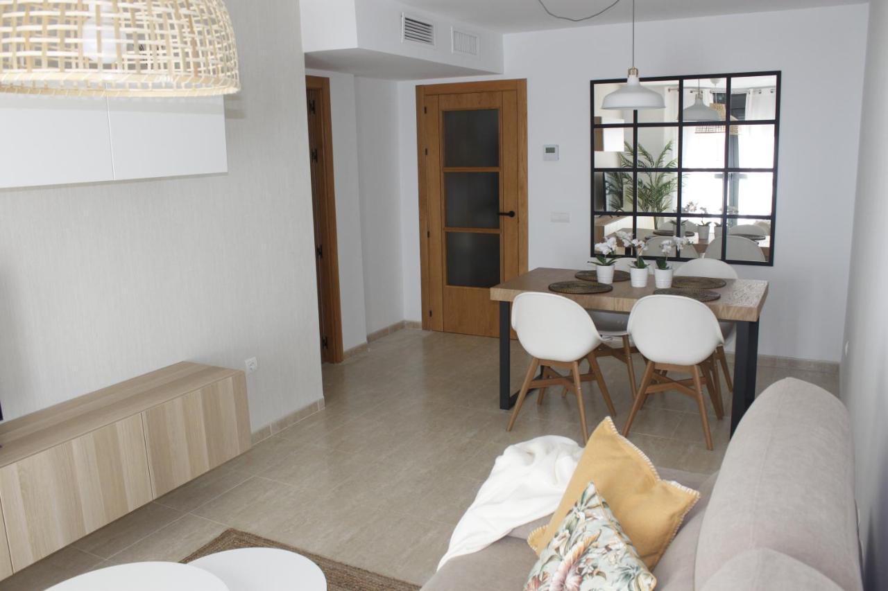 Aquamarina A Estrenar * Aguadulce (Almeria)