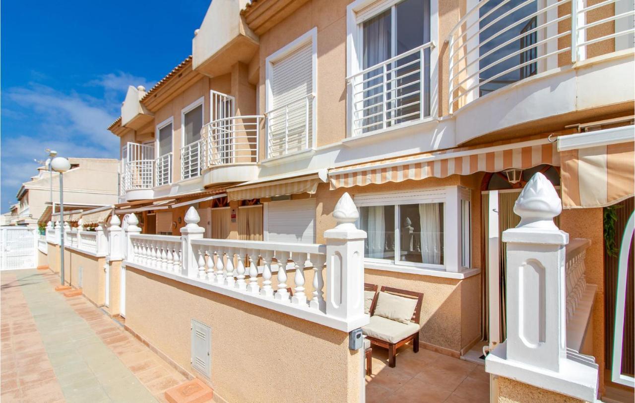 2 Bedroom Lovely In Santa Pola