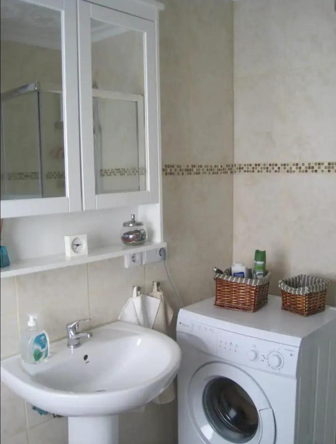 Con Terraza, Tipo ático, Dos Y Salón Con Sofá Cama * Jerez de la Frontera