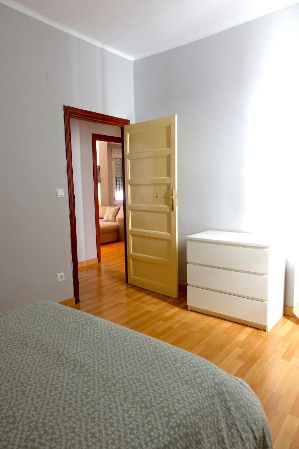 Yellow Door 2 Apartment