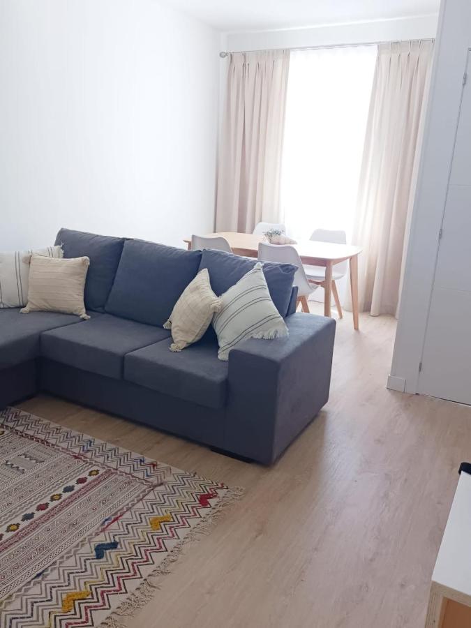 Areas Negras- Centro De Cedeira. Apartamento *