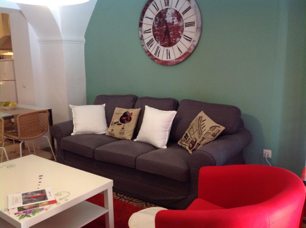 Apartamento La Machacona Plaza De Santiago Caces