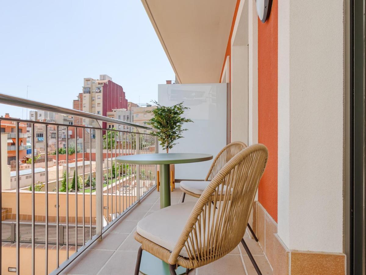 Limehome Carrer De Besalu 90 - Temporal Barcelona