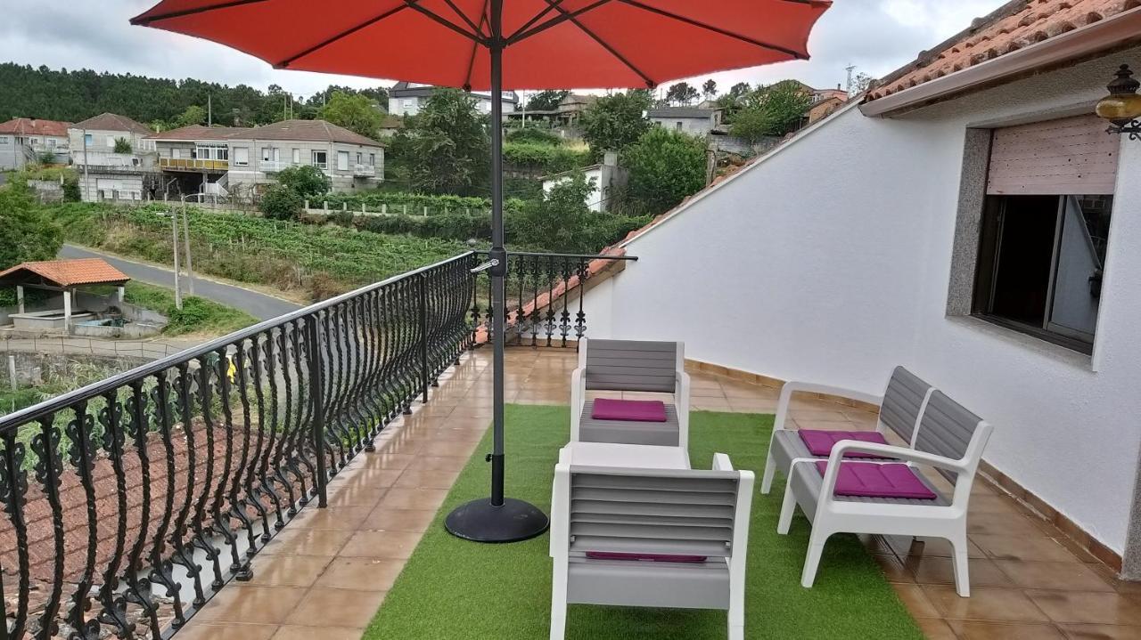 Casa Con Piscina En Ramiras, Ourense