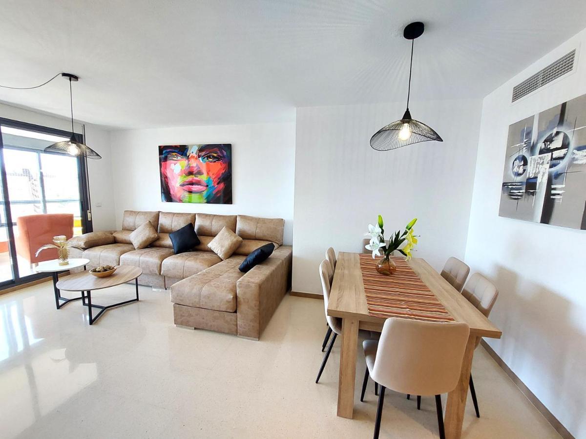 Apartamento 3 Dormitorios Frente Al Mar En Marinas By Sonneil
