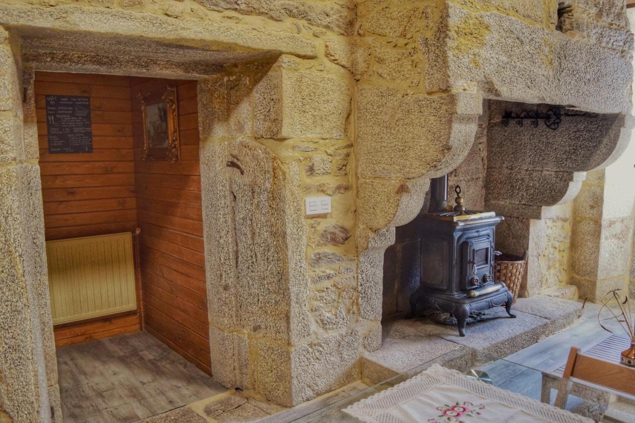 Casa Dos Amos En Costa Da Morte. A Coruna Ponteceso