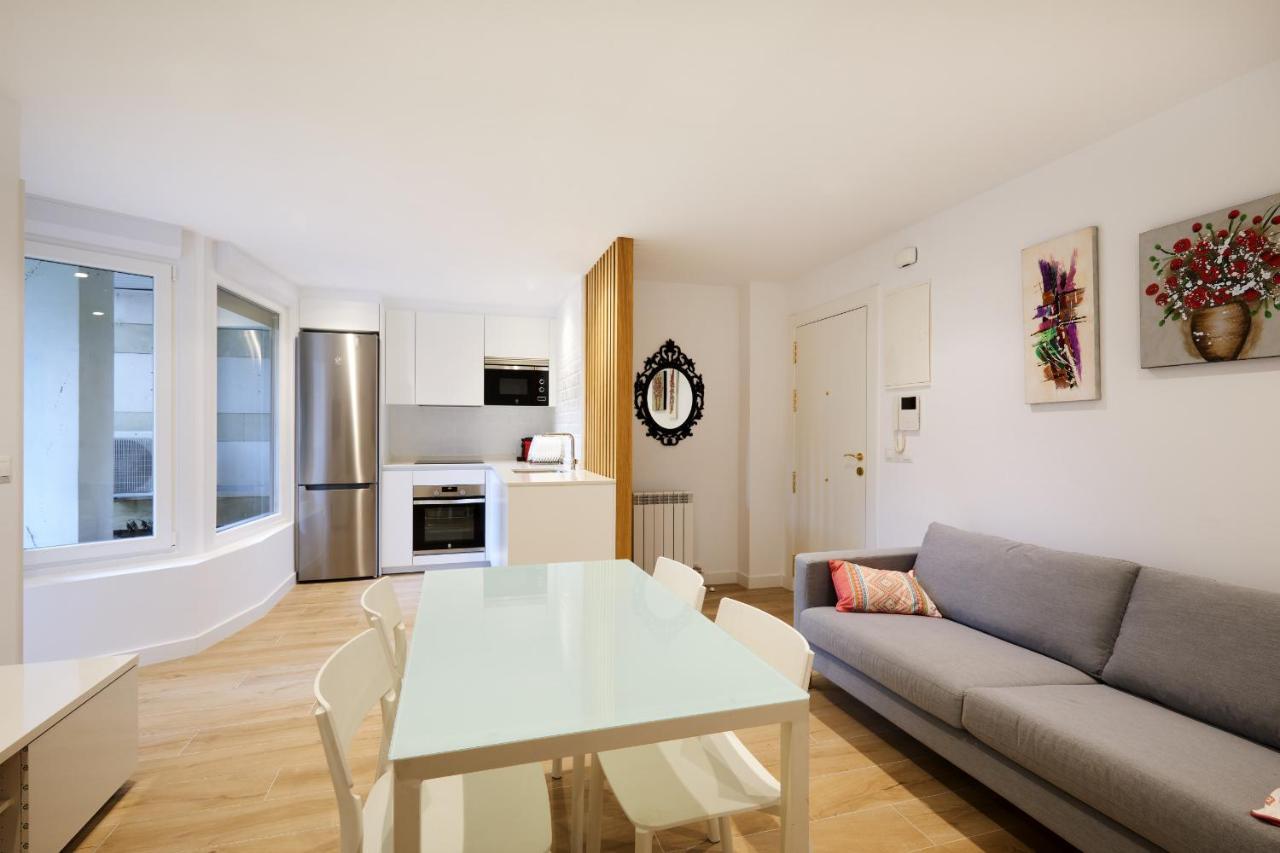 Clinica Universitaria Y Hospitales Apartment *