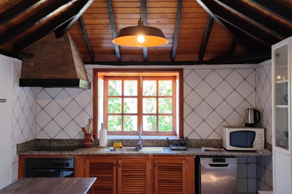 Agradable Casa Palmera Con Preciosas Vistas *