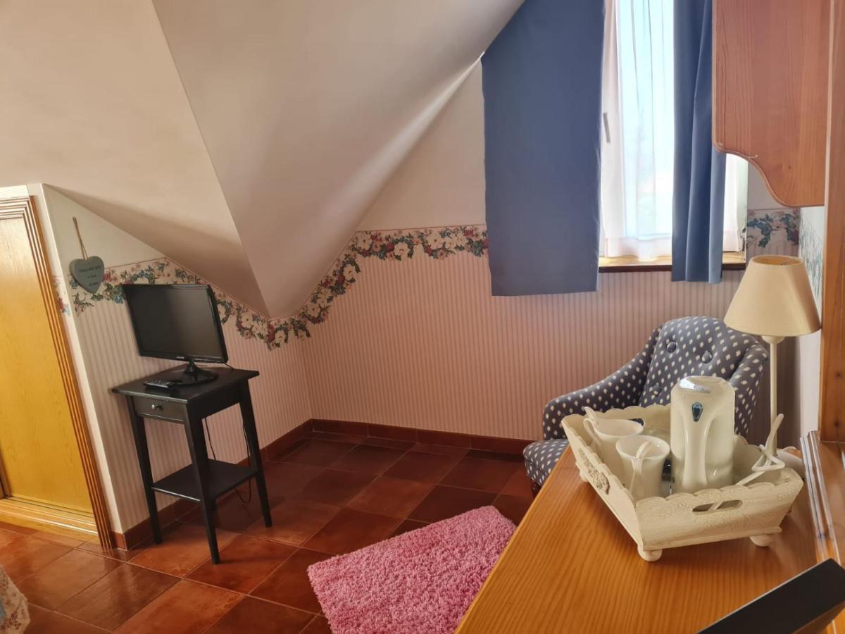 Habitación en casa particular Con Baño Privado En Entorno Natural Igollo