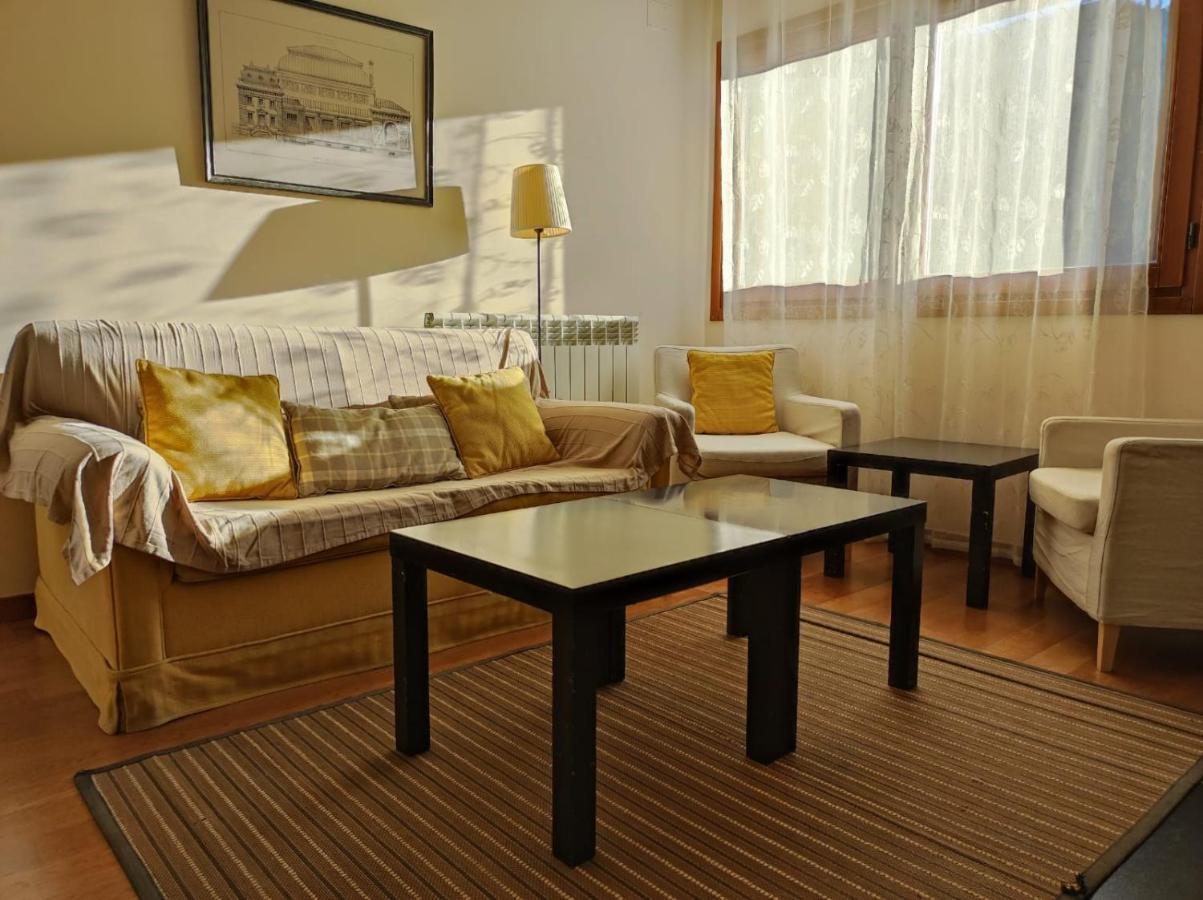 Altos De - Tucasaenlospirineos Apartment Escarrilla