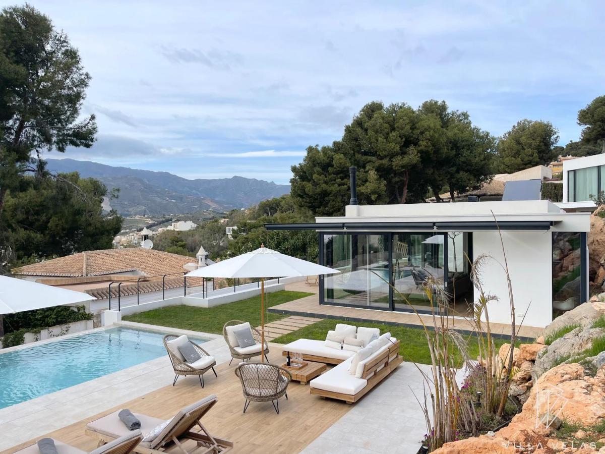 Velas Villa