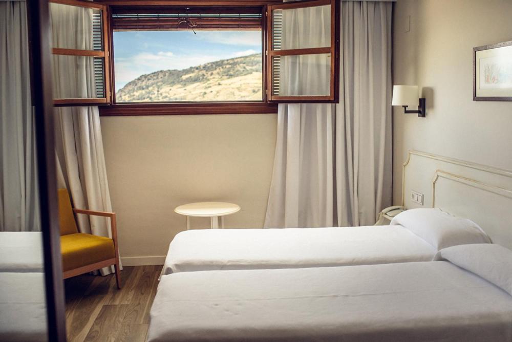 Llanos Hotel 3*