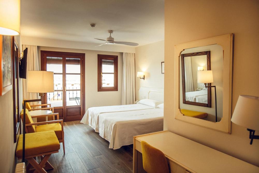 Llanos Hotel
