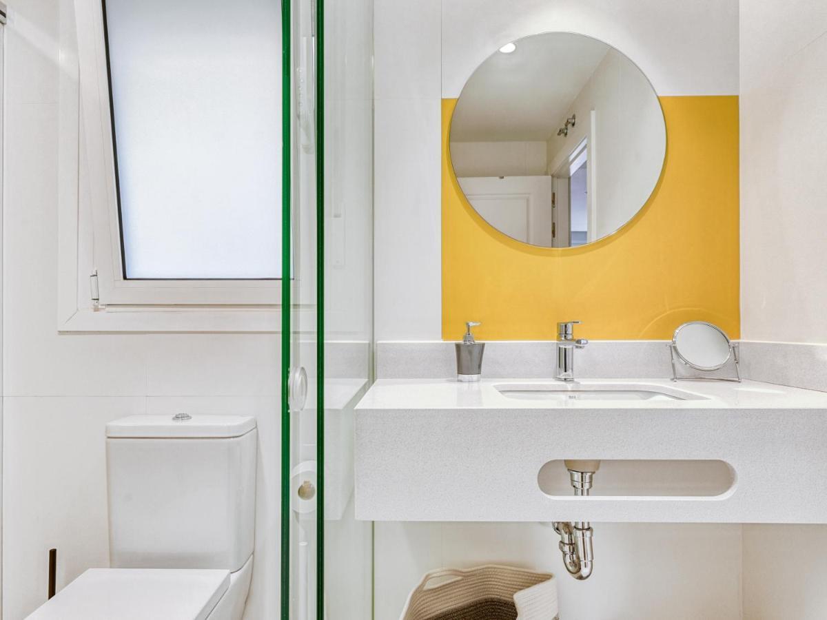 Apartment Limehome Calle De La Vega *