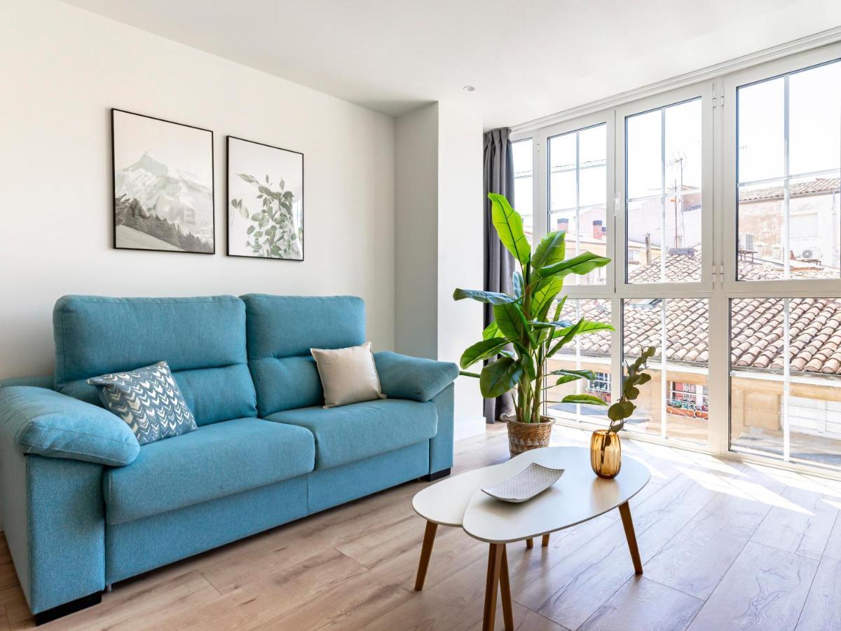 Apartment Limehome Calle De La Vega *
