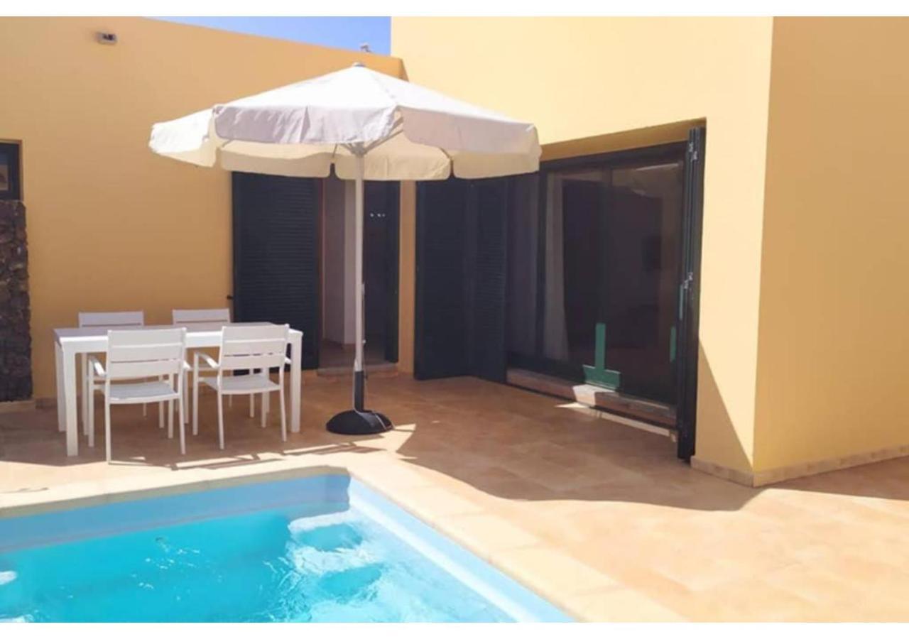 Сasa de vacaciones Anahi Homes Corralejo- Bicacarera 9 *