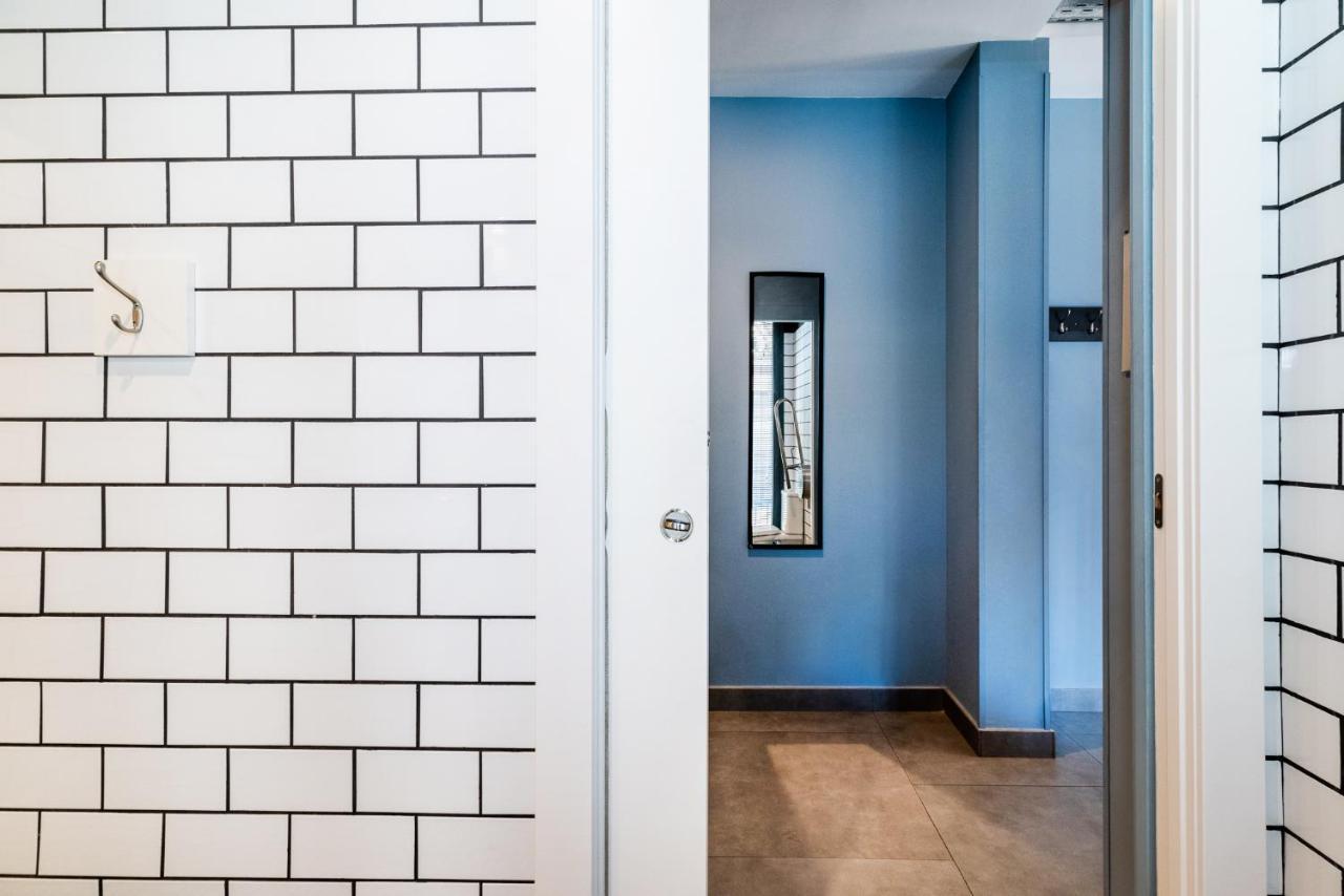 Hostal Carlota Braun *