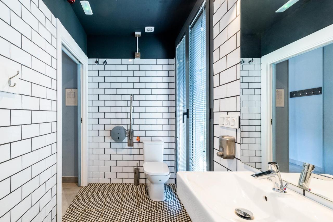 Carlota Braun Hostal