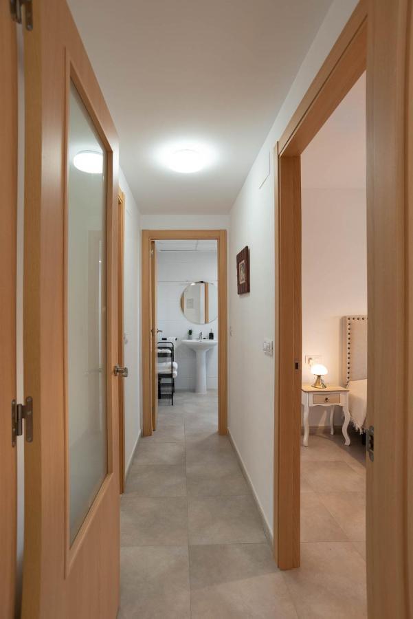 Apartamento Nuevo Y Moderno Con Aire Acondicionado - El Cid 4 *