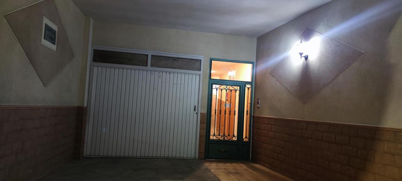 Comodo Apartamento En El Centro De Apartment Tobarra