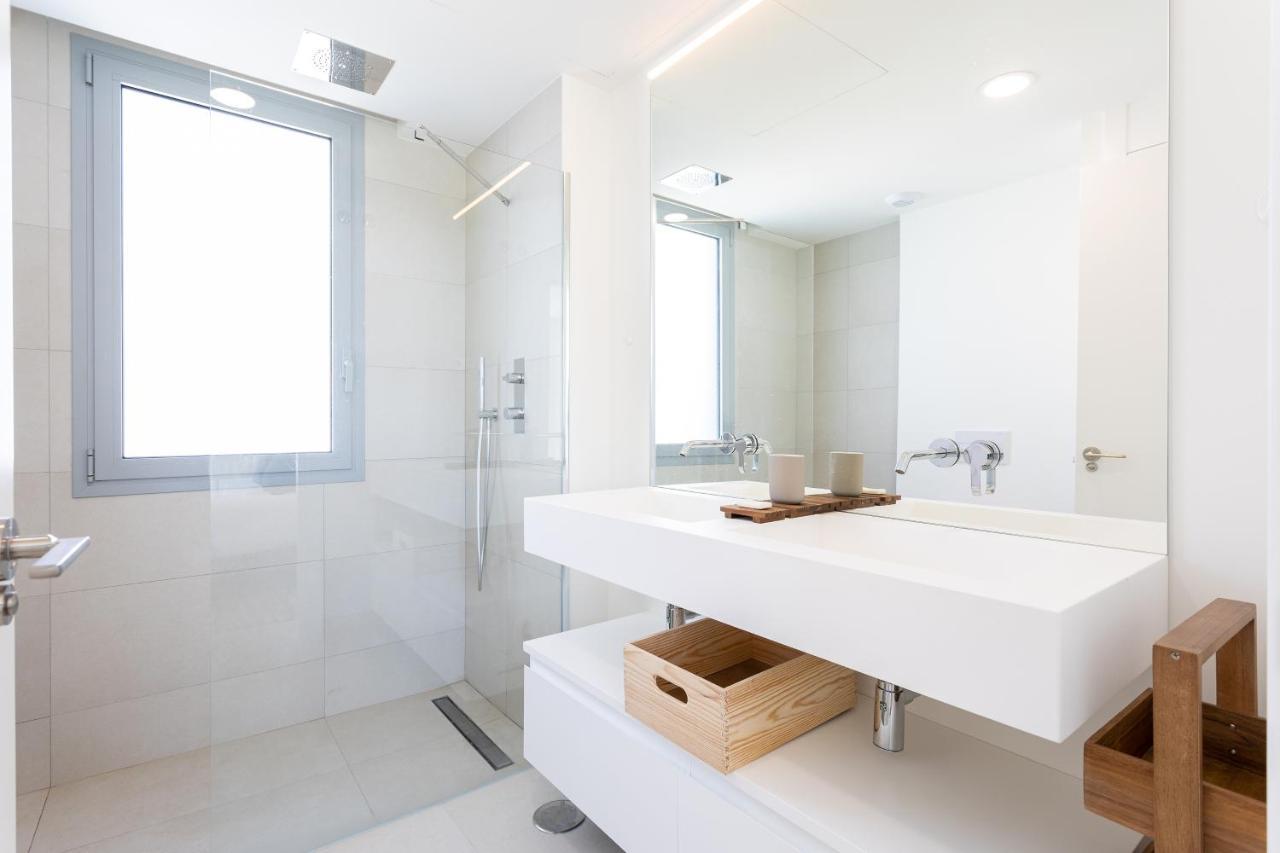 Luxury Penthouse Large Terrace 2 Bedrooms Or79 By Aora