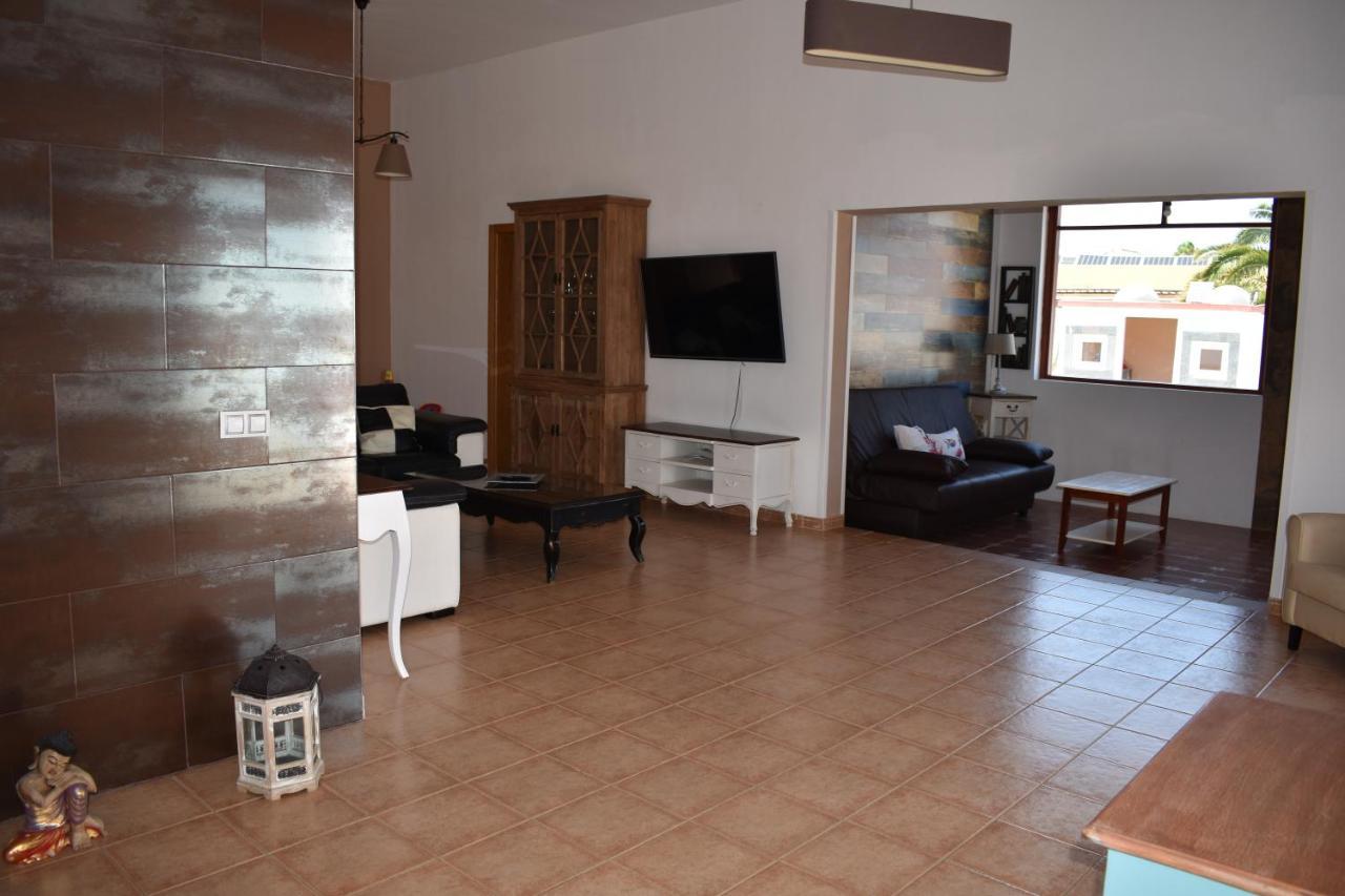 Experience Heated Salty Water Pool Villa Caleta De Fuste