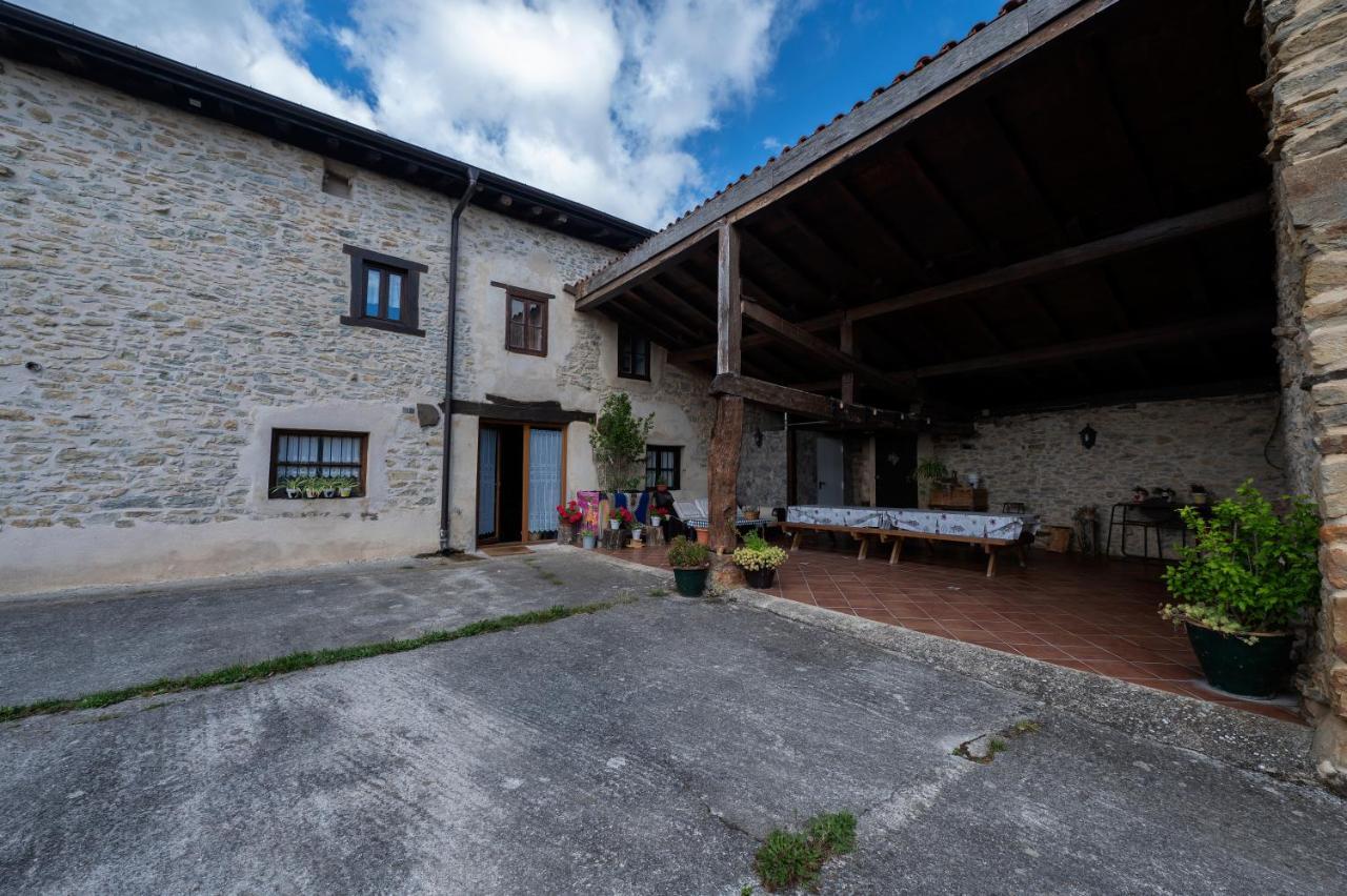 Mujika Etxea Holiday home *