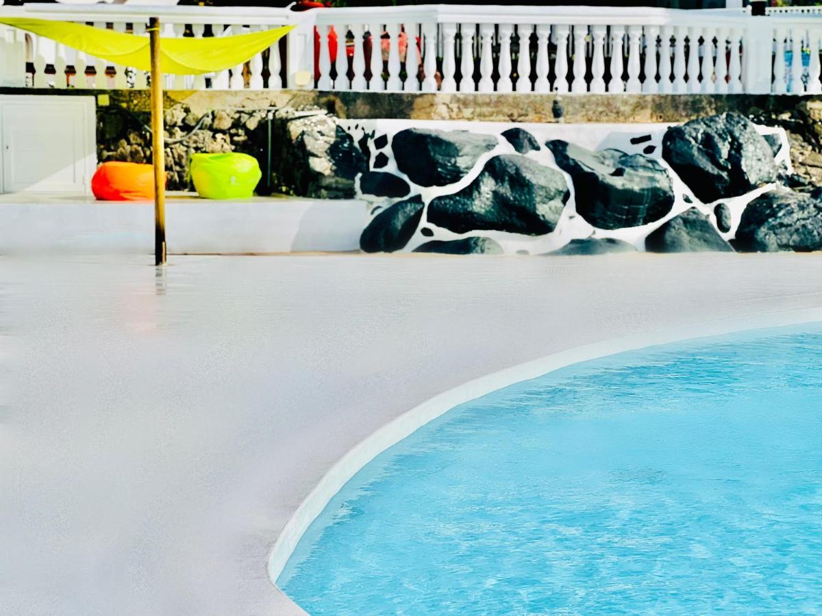 Canaryislandshost L Olas * Costa Teguise