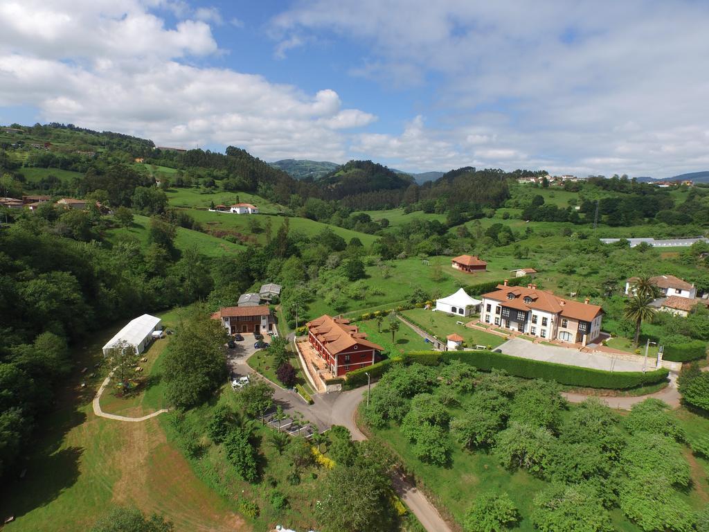 La Casona De La Roza *