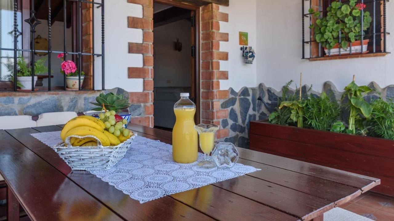 Villa Cortijo La Envarra El Borge By Ruralidays
