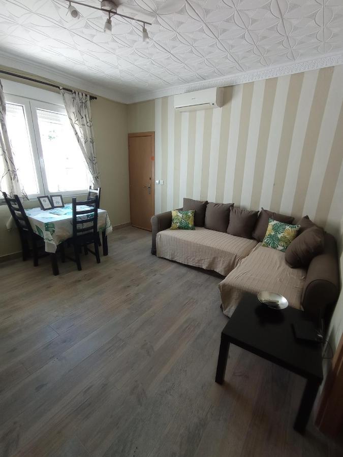 Con Terraza, Tipo ático, Dos Y Salón Con Sofá Cama Apartamento