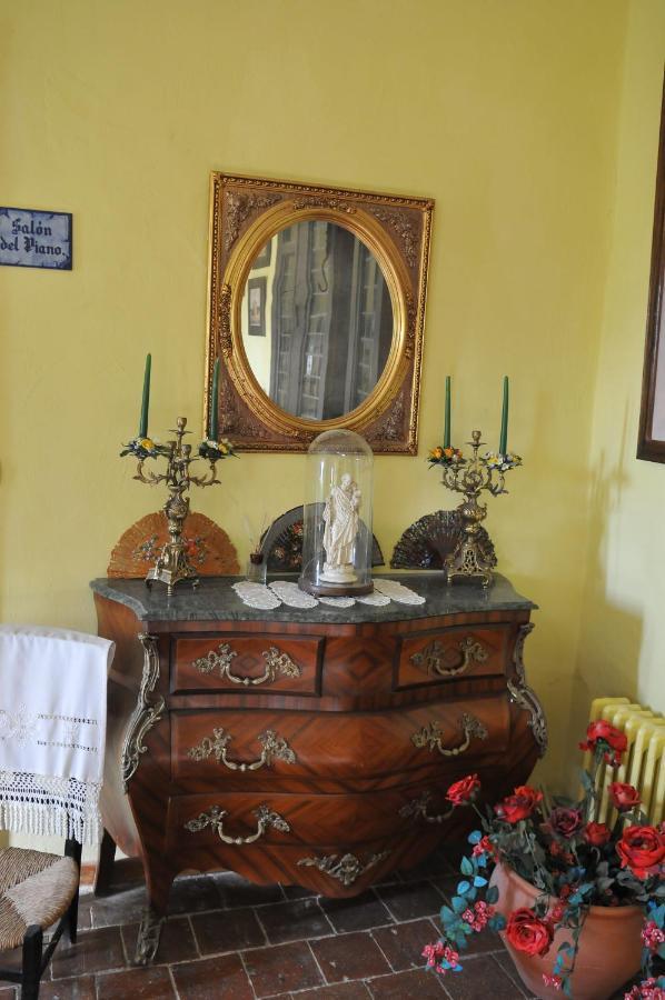 Casa Grande Villarroya de la Sierra