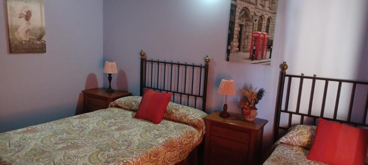 Casa Grande Pensión Villarroya de la Sierra