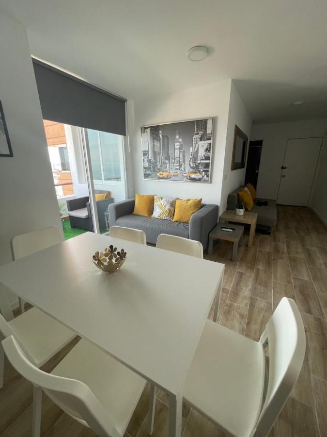 Paseo Maritimo Puerto Bailarina Beach Apartment *