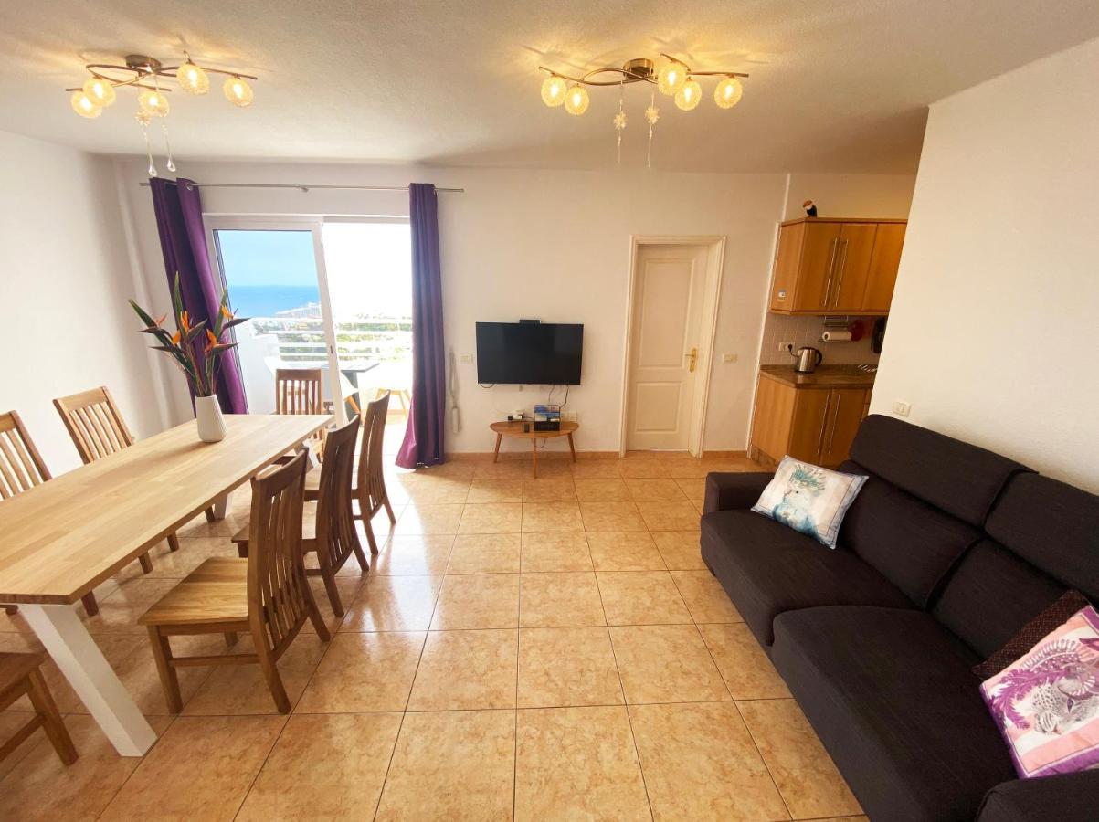 Penthouse 3 Bedrooms, Ocean View, Near Siam Park Apartment