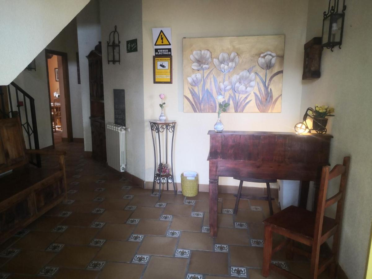 Rural La Casona Hotel 2*