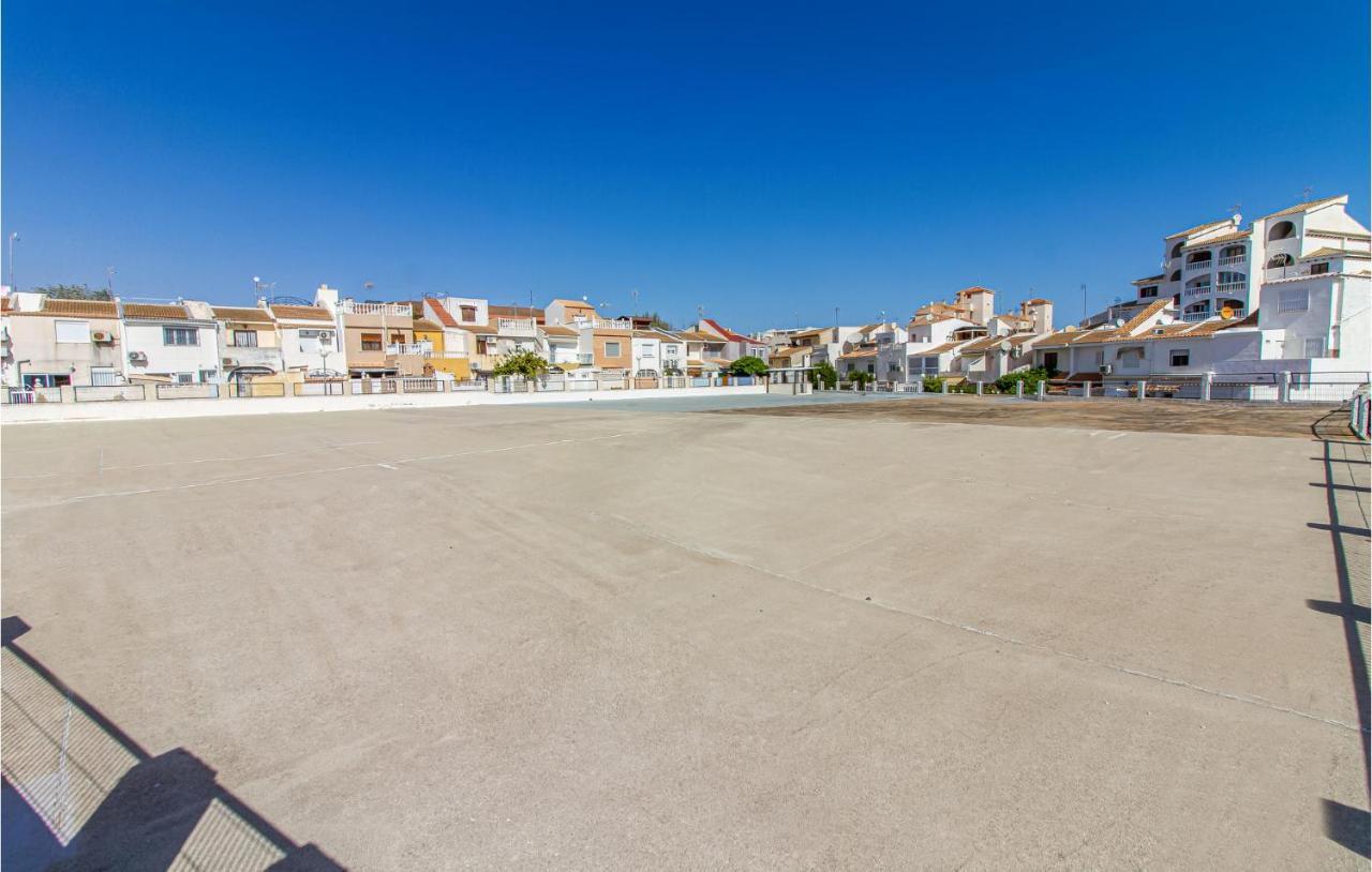 Сasa de vacaciones Stunning In With Wifi Torrevieja