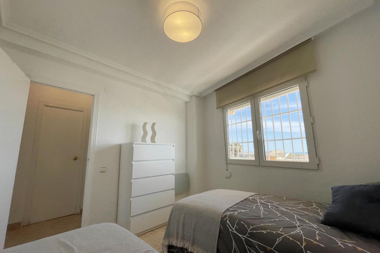 Con Encanto En La Orilla Del Mar Apartamento Torrevieja